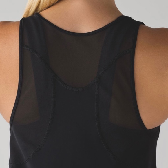 Lululemon Sculpt Tank II in Black - Picture 3 of 7